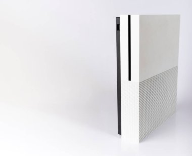 Sonraki Gen Beyaz Video Oyun Konsolu Beyaz Arkaplanda izole edildi.