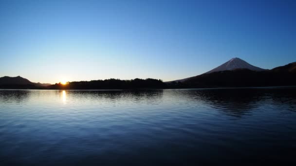 Ανατολή Ηλίου Και Όρος Fuji Από Λίμνη Kawaguchi Της Ιαπωνίας — Αρχείο Βίντεο