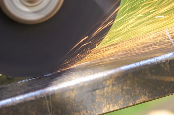 Angle grinder cutting metal — Stock Photo, Image