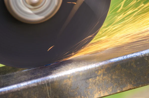 Angle grinder cutting metal — Stock Photo, Image