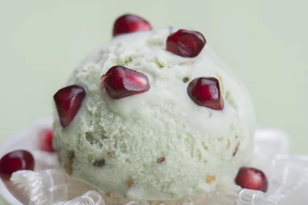 Ice -cream in a small white bowl — Stock Photo, Image