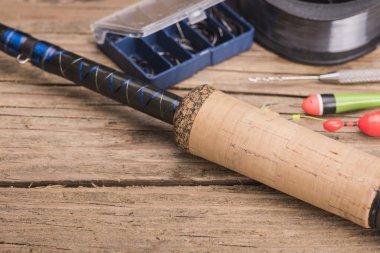 Balık tutma öğeleri