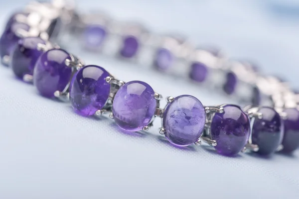 紫水晶手链宝石 — 图库照片