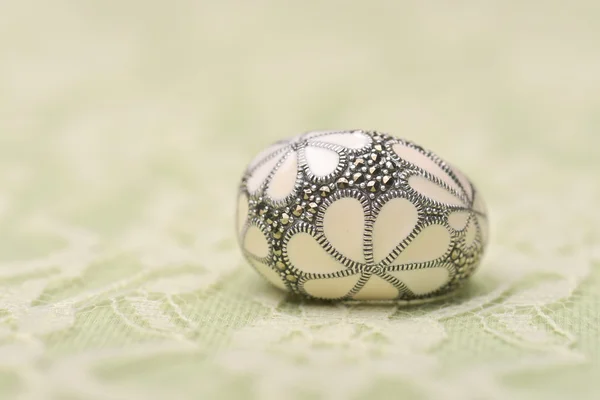 White stone silver ring — Stock Photo, Image