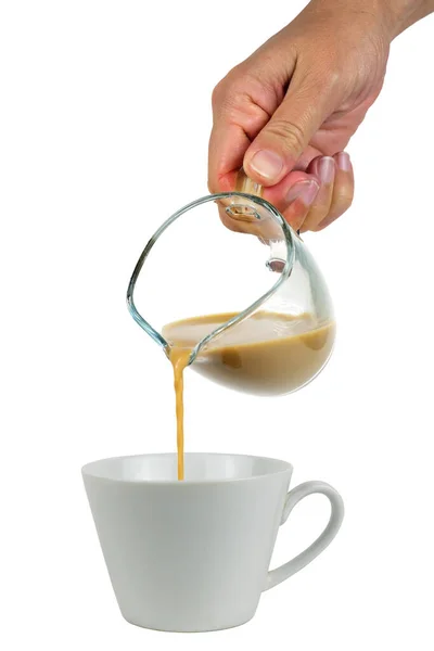 Hand Houden Van Een Transparant Glas Gieten Koffie Met Room — Stockfoto
