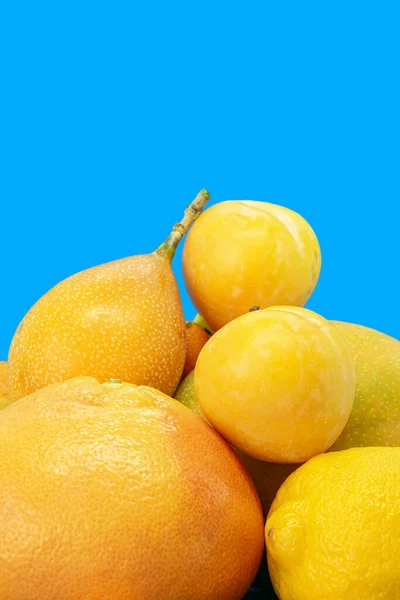 Composizione Vari Frutti Gialli Granadilla Dolce Frutto Della Passione Limone — Foto Stock