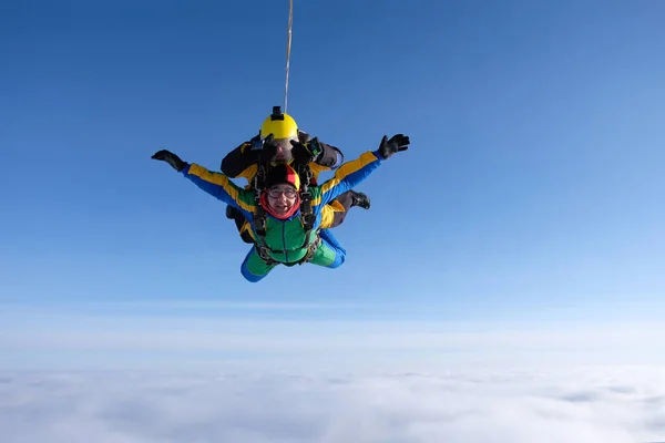 Parachutisme Saut Tandem Deux Gars Volent Dans Ciel — Photo