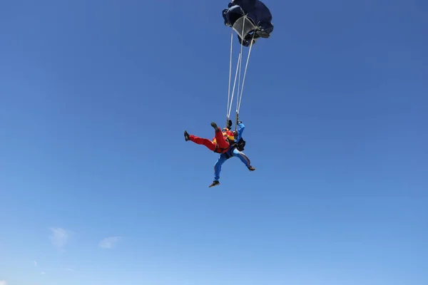 Parachutisme Saut Tandem Une Femme Espagnole Son Instructeur — Photo
