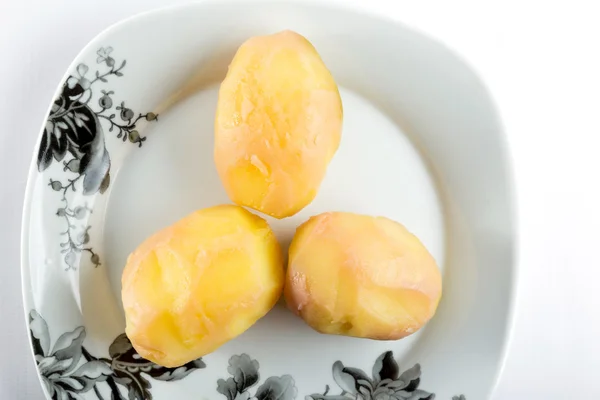 Potatoes in the plate — Stock Photo, Image