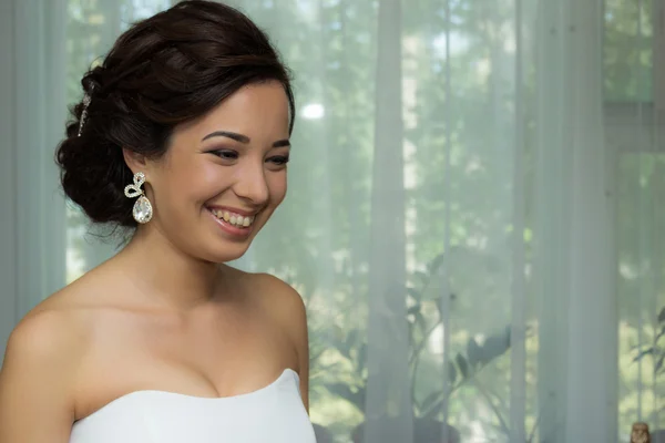 Porträt einer schönen Braut — Stockfoto