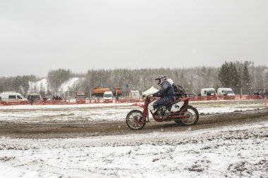 Motokros.