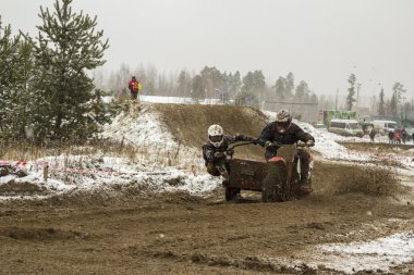 Motokros.