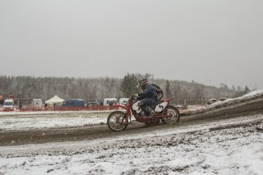 Motokros.