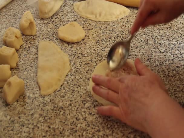 Préparation chebureks 