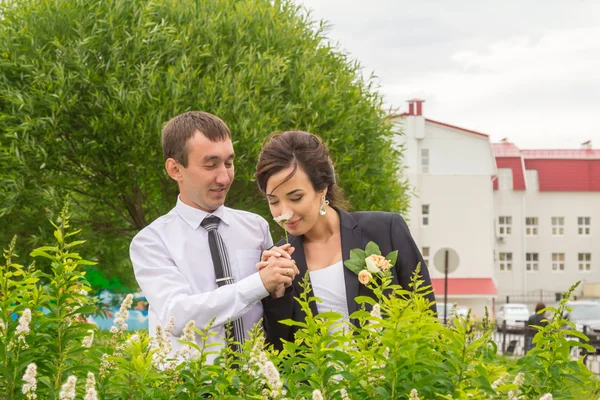 Gelin ve damat portresi — Stok fotoğraf