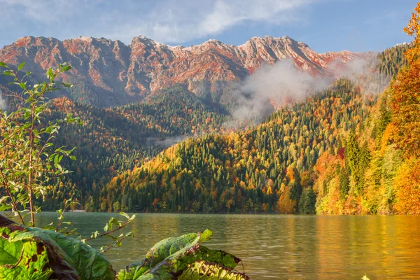 Lago Riza Abjasia — Foto de Stock