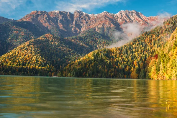 Lago Riza Abjasia — Foto de Stock