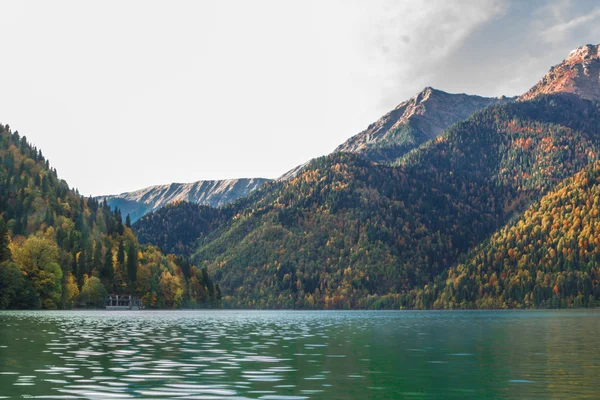 Lago Riza Abjasia — Foto de Stock