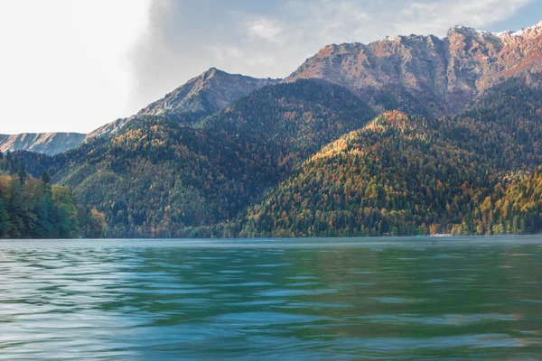 Lago Riza Abjasia — Foto de Stock