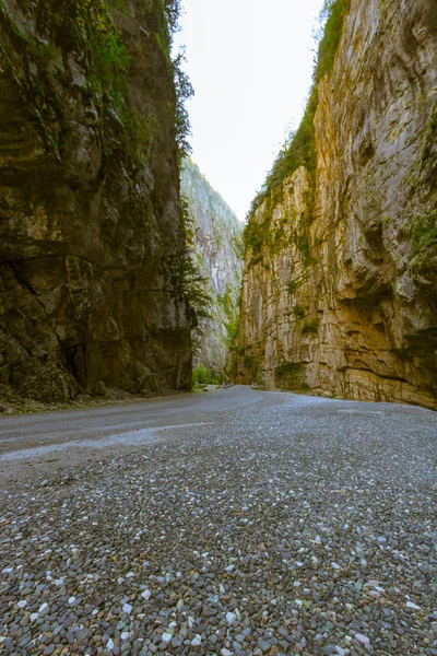 Paisagem montanhosa da Abcásia — Fotografia de Stock