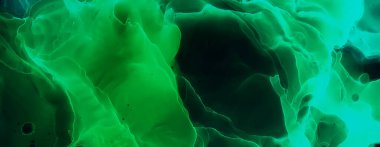 Suluboya girdap. Organik ince tuval. Arka planda güzel bir duman soyutlaması. Alkol mürekkebi. Soyut Ruhsal Akışkan.