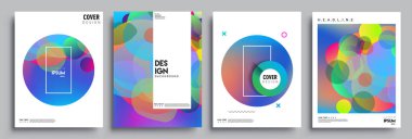 Modern soyut kapaklar seti. Cool gradient şekilleri bileşimi, vektör tasarımı kapsar.