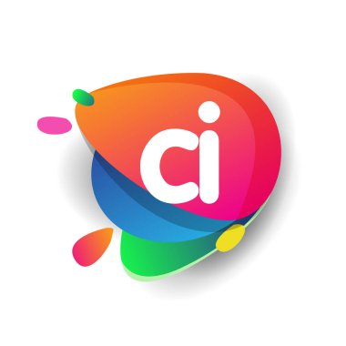 Renkli sıçrama arkaplanı olan CI harfi logosu, yaratıcı endüstri, web, iş ve şirket için harf kombinasyonu tasarımı.