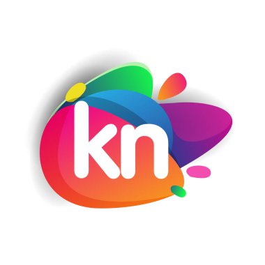 Renkli arka planlı KN logosu, yaratıcı endüstri, web, iş ve şirket için harf kombinasyonu tasarımı.