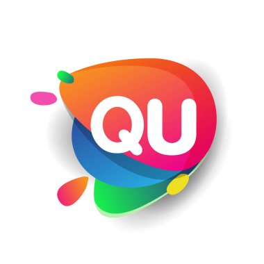 Renkli sıçrama geçmişi olan QU logosu, yaratıcı endüstri, web, iş ve şirket için harf kombinasyonu tasarımı.