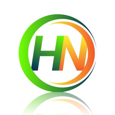 İlk harf logosu HN şirketinin yeşil ve turuncu rengi daire ve swoosh tasarımı. İş ve şirket kimliği için vektör logosu.