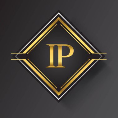 Kare şeklinde altın ve gümüş renkli geometrik süslemeli IP Harfi logosu. İş veya şirket kimliğiniz için vektör tasarımı şablonu ögeleri.