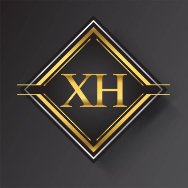 Kare şeklinde altın ve gümüş renkli geometrik süslemeli XH Harf logosu. İş veya şirket kimliğiniz için vektör tasarımı şablonu ögeleri.