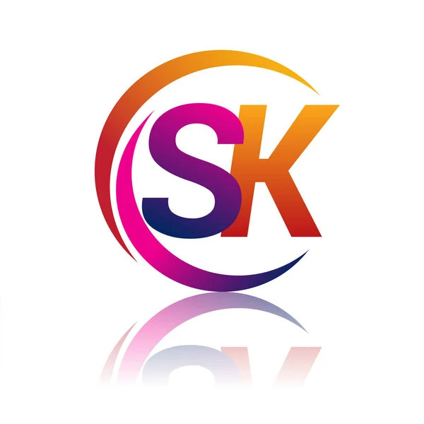 最初的字母Sk标志公司名称为橙色和洋红色的圆形和斜纹图案 企业和公司标识的矢量标识 — 图库矢量图片