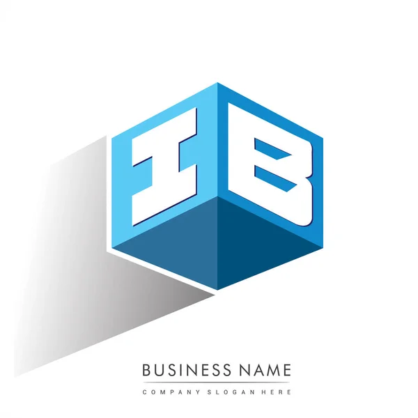 六角形と青の背景に文字Ibのロゴ 会社のアイデンティティのための文字デザインとキューブのロゴ — ストックベクタ