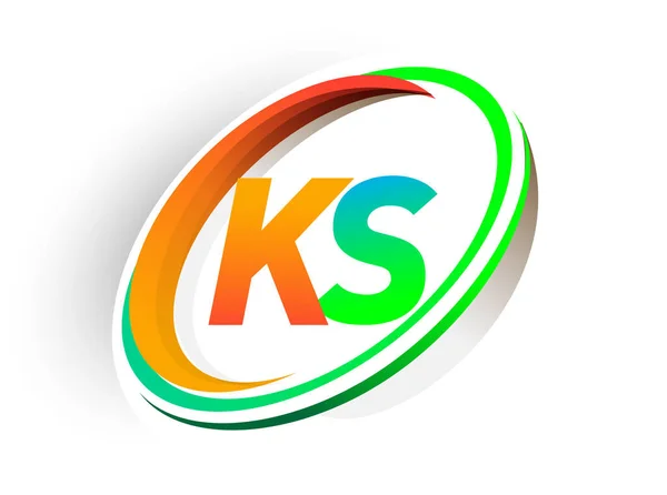 最初的字母Ks标识公司的名称为彩色橙色和绿色圆形 并有Swoosh图案 现代标志概念 企业和公司标识的矢量标识 — 图库矢量图片