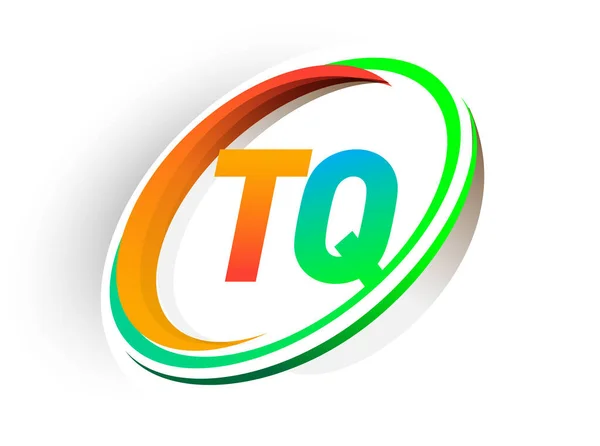 当初の文字Tqのロゴタイプ会社名はオレンジと緑の丸とスウッシュのデザイン モダンなロゴのコンセプトを着色しました ビジネスと会社のアイデンティティのためのベクトルロゴ — ストックベクタ