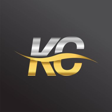 İlk harf logosu KC şirketinin adı altın ve gümüş rengi Swoosh tasarımı. İş ve şirket kimliği için vektör logosu.