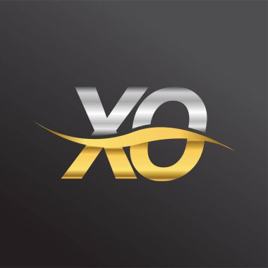 İlk harf logosu XO şirketinin adı Altın ve Gümüş rengi Swoosh tasarımı. İş ve şirket kimliği için vektör logosu.
