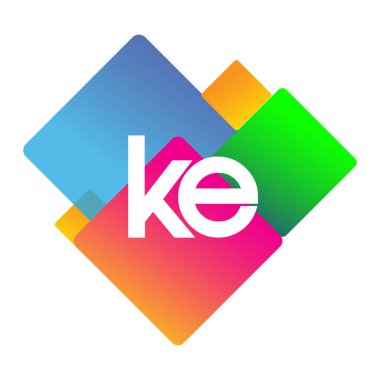 Renkli geometrik şekilli KE logosu, yaratıcı endüstri, web, iş ve şirket için harf kombinasyonu tasarımı.