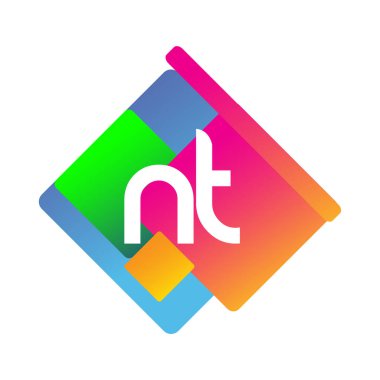 Renkli geometrik şekilli NT logosu, yaratıcı endüstri, web, iş ve şirket için harf kombinasyonu tasarımı.