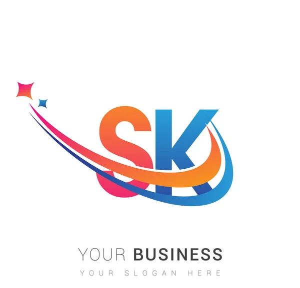 最初的字母Sk标识公司的名称是彩色橙色 红色和蓝色的Swoosh星形设计 企业和公司标识的矢量标识 — 图库矢量图片
