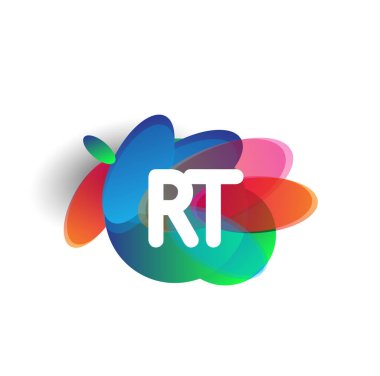 Renkli arkaplanı olan harf RT logosu, yaratıcı endüstri, web, iş ve şirket için harf kombinasyonu tasarımı.