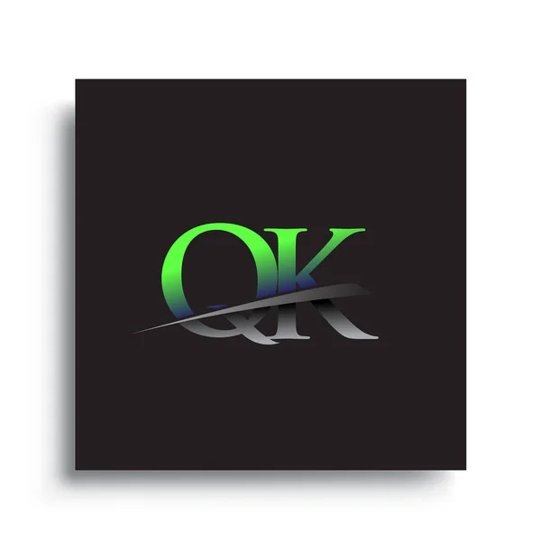 Qk标识公司名称 蓝色和绿色Swoosh设计 — 图库矢量图片
