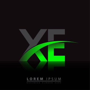 İlk harf XE logotype şirketi ismi yeşil ve siyah Swoosh tasarımı. iş ve şirket kimliği için vektör logosu.