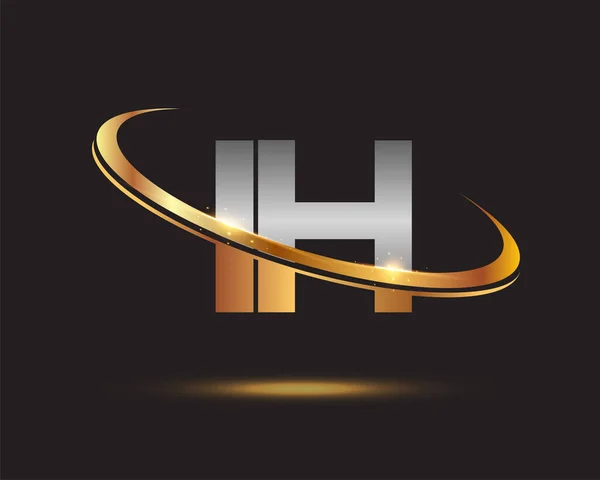 最初的字母Ih标志类型公司的名称有色黄金和银Swoosh设计 在黑色背景上隔离 — 图库矢量图片