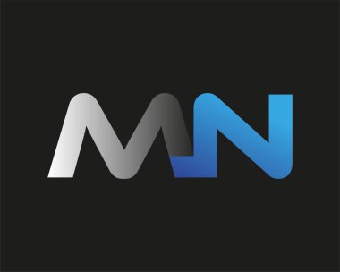 İlk harf MN logotype şirketinin adı mavi ve gümüş rengi desenli. Siyah arkaplanda izole.