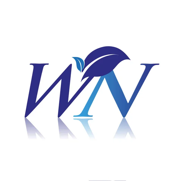 首字母Wn与叶子标志 彩色蓝色自然和环境标志 企业和公司标识的矢量标识 — 图库矢量图片