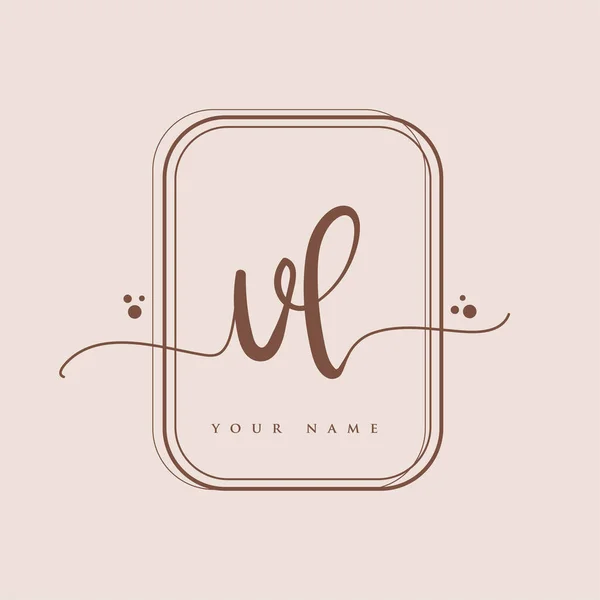 Logotipo Inicial Caligrafia Letras Mão Logo Inicial Marca Feminino Design — Vetor de Stock