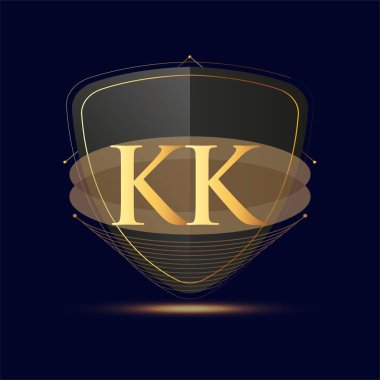 Kalkan simgesi altın rengi olan ilk logo harfi KK koyu arkaplan üzerinde izole edilmiş, şirket kimliği için logotip tasarımı.