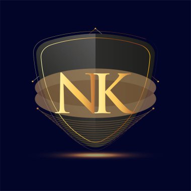 Kalkan simgesi olan ilk logo harfi NK koyu arkaplan üzerinde izole edilmiş altın rengi, şirket kimliği için logotip tasarımı.